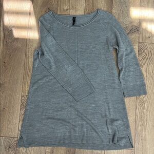 GNW Gray Tunic Top